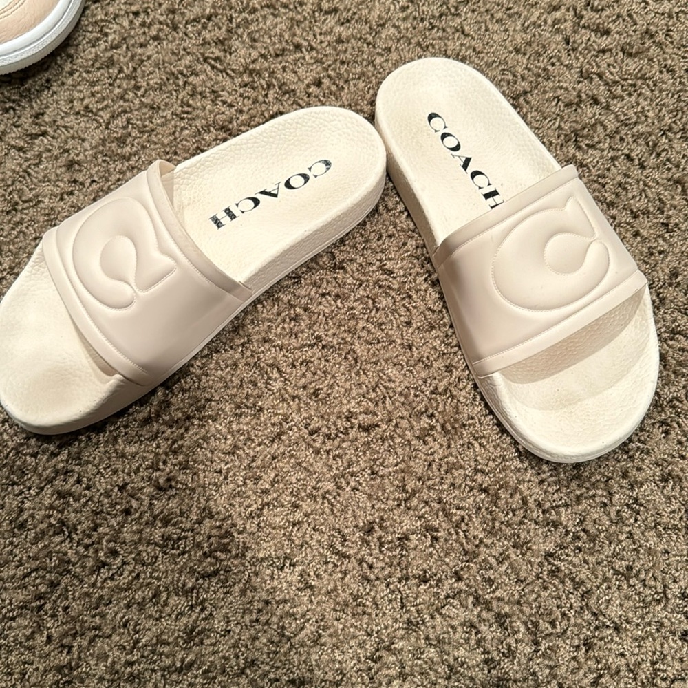Coach slides